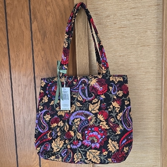 Vera Bradley Small Original Tote in Midnight Garden Paisley Pattern - NWT - Picture 3 of 6